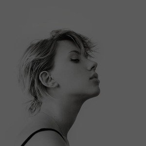 papers.co-hc48-scarlett-johansson-celebrity-sexy-actress-dark-1-wallpaper