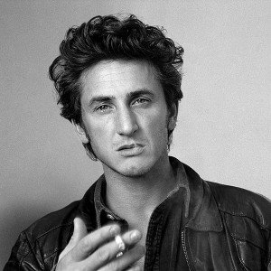 papers.co-hc68-sean-penn-smoking-actor-celebrity-1-wallpaper