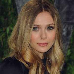 papers.co-hc76-elizabeth-olsen-american-actress-singer-1-wallpaper