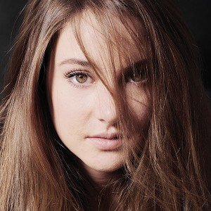 papers.co-hd28-shailene-woodley-actress-film-1-wallpaper