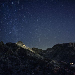 papers.co-mc44-wallpaper-bright-mountain-space-star-dark-1-wallpaper