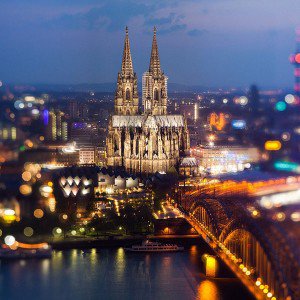 papers.co-mj20-cologne-cathedral-hohenzollern-bridge-spain-city-1-wallpaper